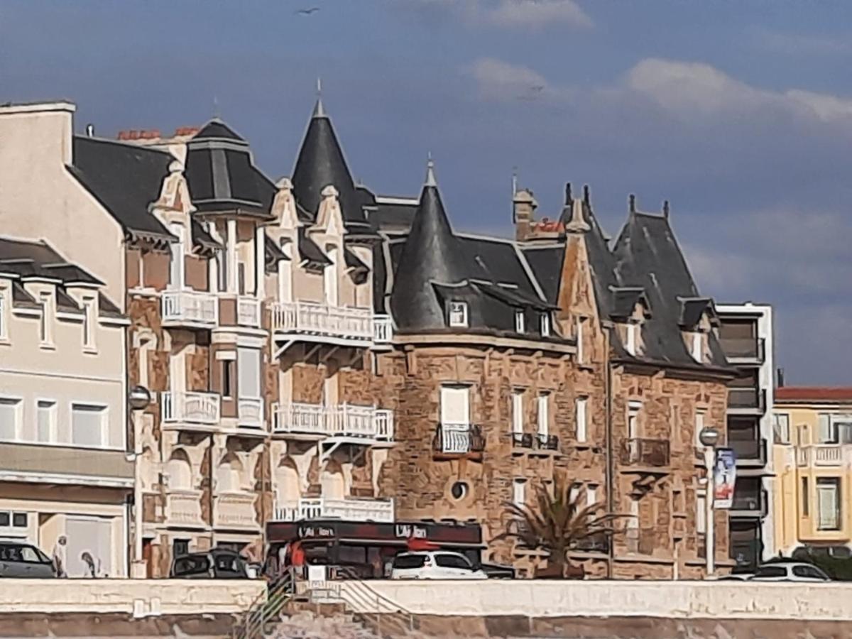 Appartement Vue Sur Mer Les Sables-dʼOlonne Екстериор снимка